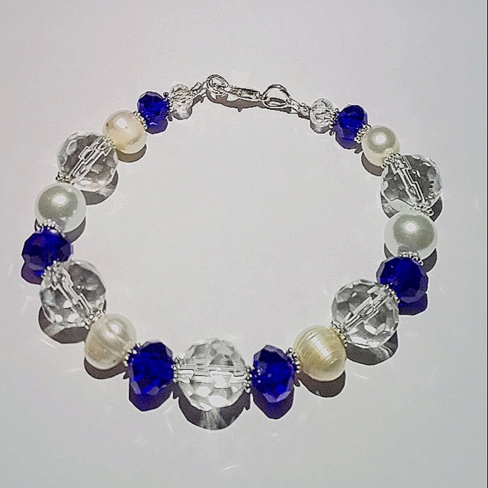 8.25" Sapphire Blue & Clear Crystal Freshwater Baroque Pearl Beaded Bracelet